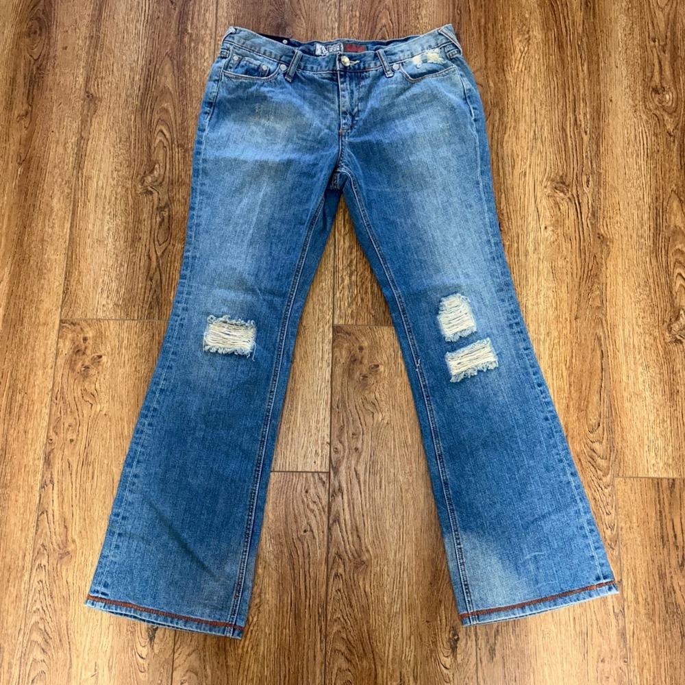 Y2K Mossimo Jeans Womens sz. 15 Bootcut Faded Distressed Grunge Denim Western